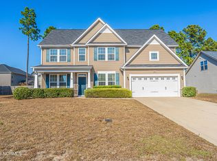 2118 Yates Ranch Rd, Hope Mills, NC 28348