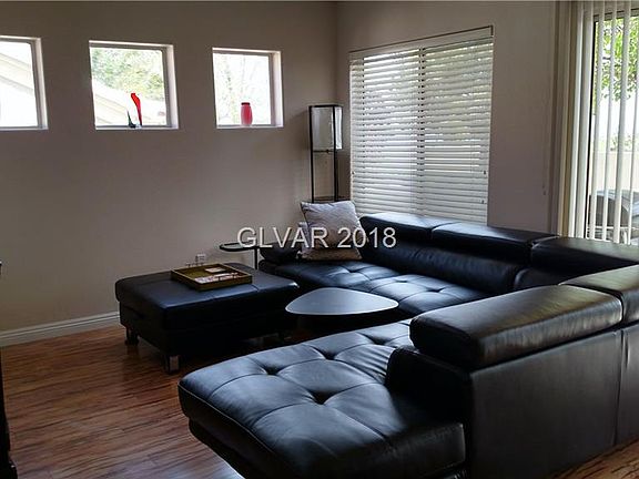 4th image of 10617 Mission Lakes Ave