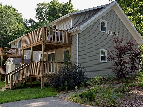3rd image of 2546 E Snow Rd