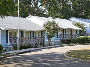 2202 Magnolia Cir, Tallahassee, FL 32301