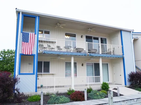 241 Chase St Unit F-2, Russells Pt, OH 43348