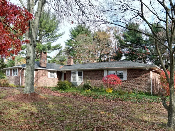 508 Lehigh Rd S, Glassboro, NJ 08028