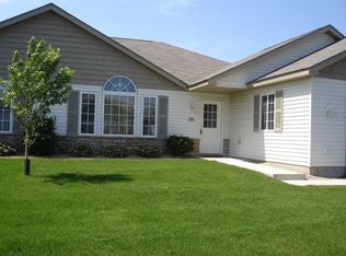 171 Bridgewater Trl, Hudson, WI 54016