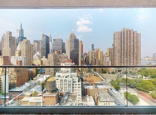237 E 34th St #1804, New York, NY 10016
