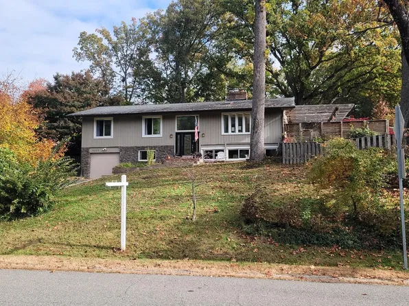 4809 Randolph Dr, Annandale, VA 22003