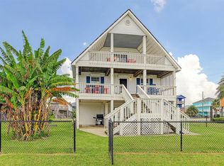 1982 Matt Dr, Crystal Beach, TX 77650