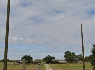 5615 fm 462, Moore, TX 78057