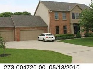 8198 Addinston Ct, Dublin, OH 43017
