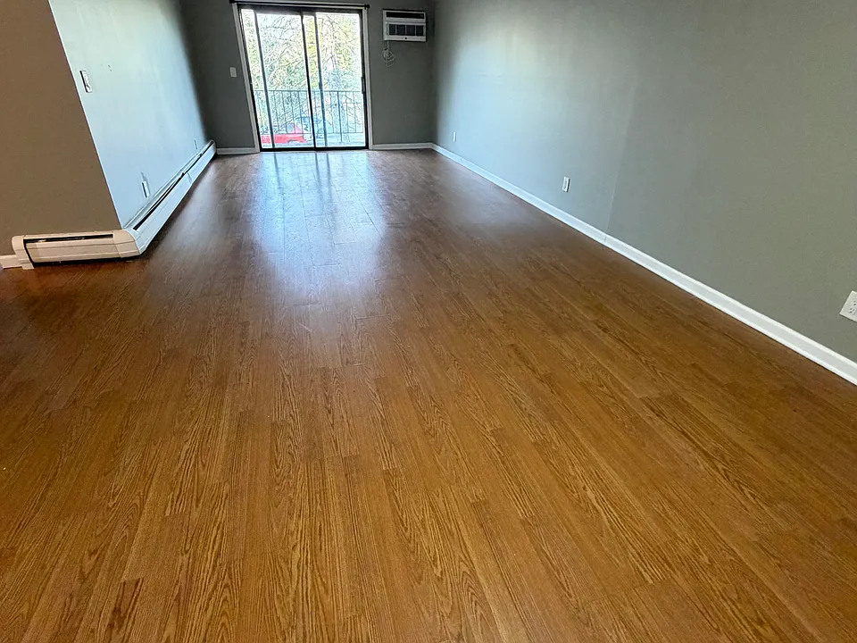 31 Washington Blvd #208