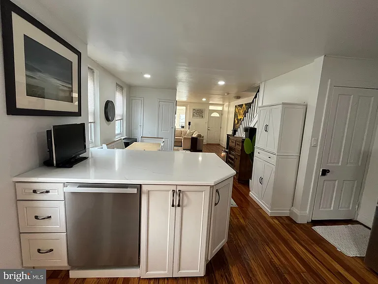 203 Chestnut Ave — Photo 12