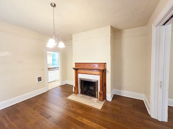 3rd image of 1024 NW 19th Ave Unit B