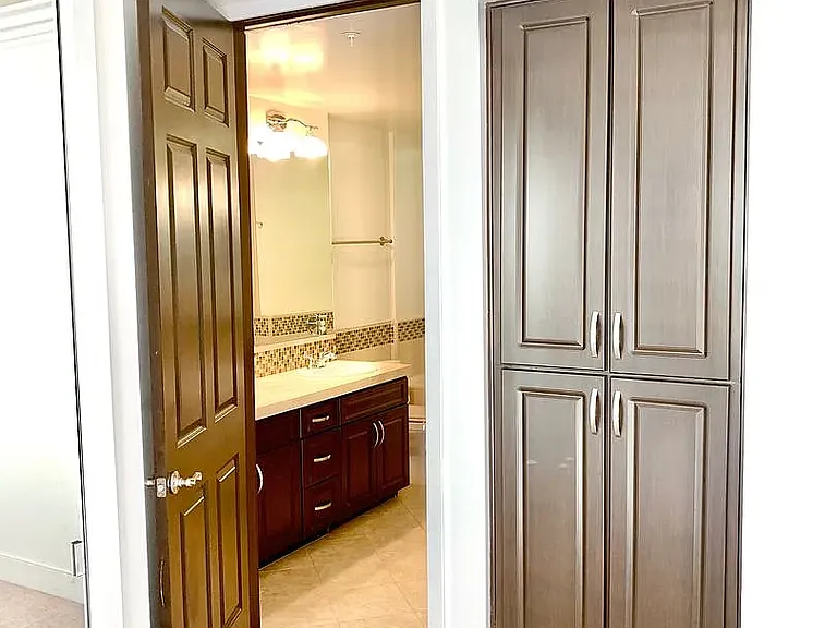 1415 Greenfield Ave #101 — Photo 12