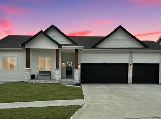 6412 N 170th Ave, Omaha, NE 68116