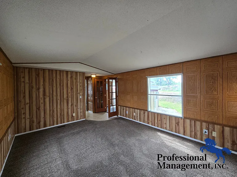 922 Yellowstone River Rd #D9 — Photo 4