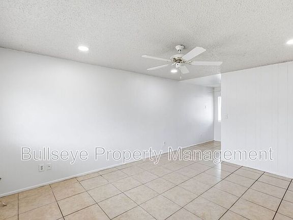 5th image of 2245 W Glenrosa Ave APT 2