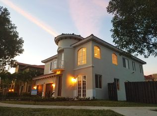 15381 SW 20th St, Miami, FL 33185