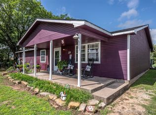 1820 W 14th St, Sulphur, OK 73086
