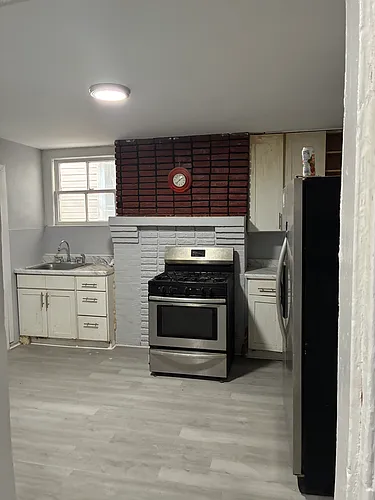 49 Hawkins St #1 Photo 1