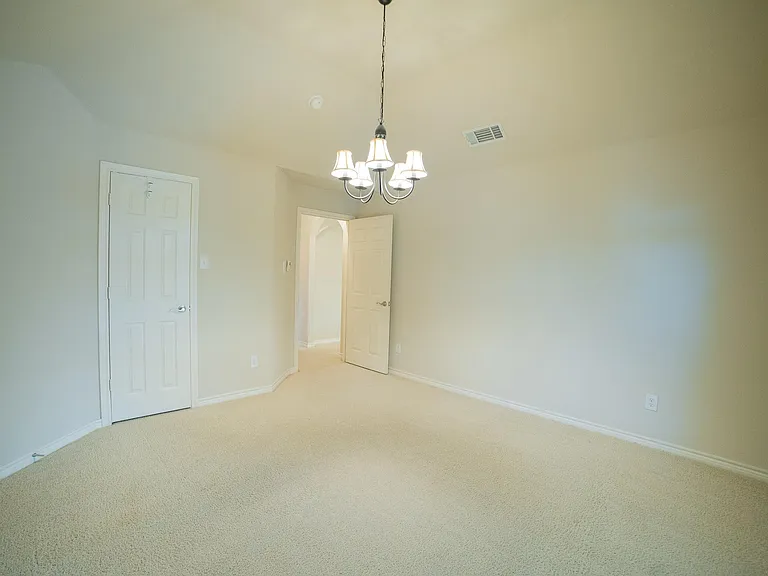 15105 Regal Oak Ln — Photo 27