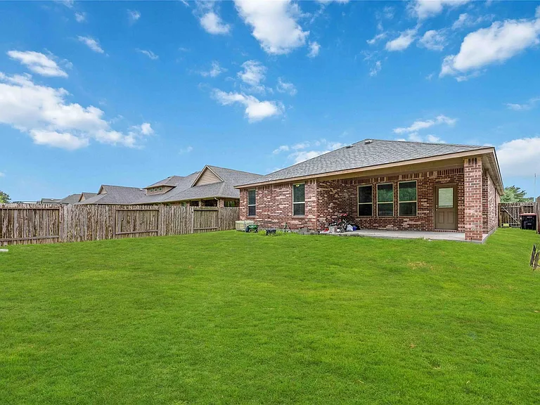 21505 Elk Haven Ln — Photo 23