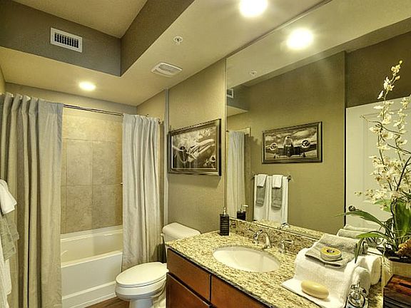 5th image of 5261 W Hillsboro Blvd APT 101