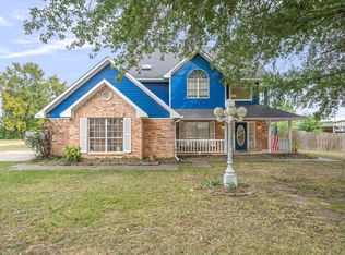 290 Sycamore St, Van, TX 75790