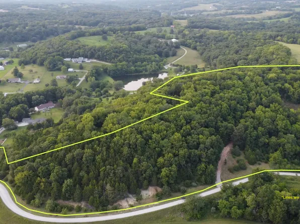 Walnut Ridge Pl, New London, MO 63459