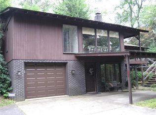 350 Eagle Mill Rd, Butler, PA 16001