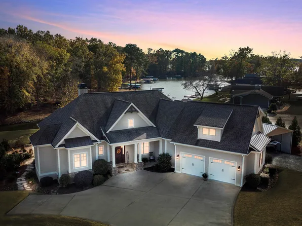 1160 Sunset Blf, Greensboro, GA 30642
