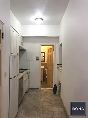 Rented by Bond New York | media 17