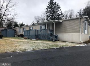 317 Lewis Rd, Annville, PA 17003