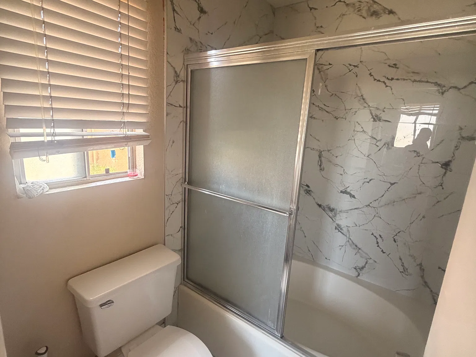 1 bed, $1,300 — Photo 3