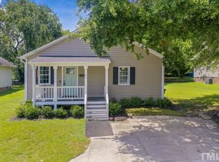 205 Lawrence St, Fuquay Varina, NC 27526