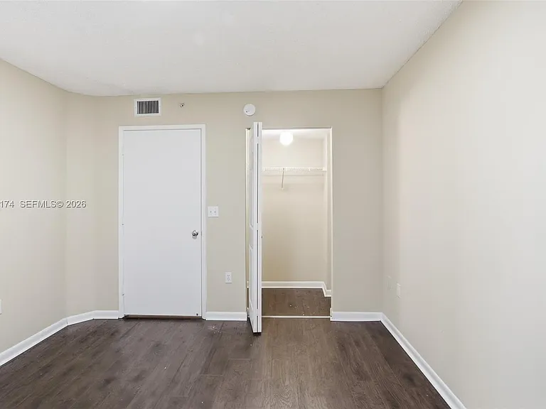 520 SE 5th Ave #2403 — Photo 36