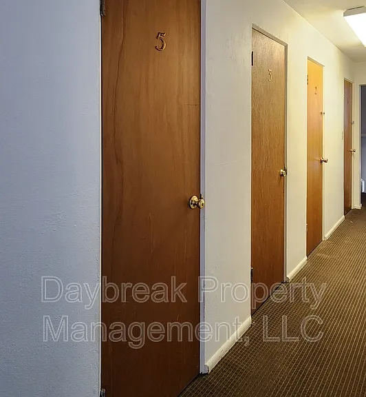 2913 8th St N #5 — Photo 15