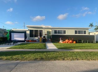 8471 SW 33rd Ter, Miami, FL 33155