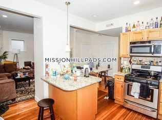 95 Calumet St #2H, Roxbury Crossing, MA 02120