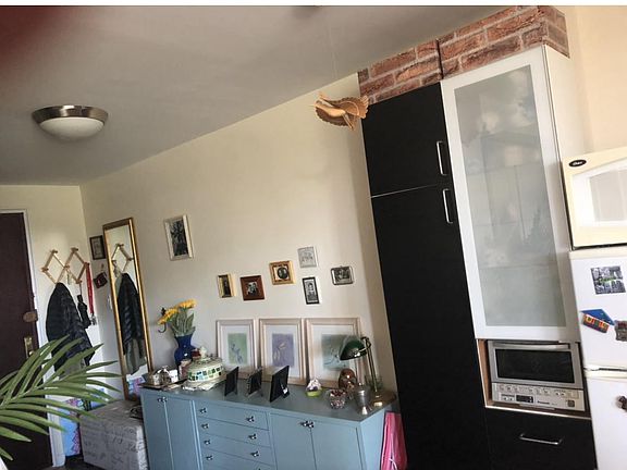 3rd image of 2299 E 13th St APT 5A