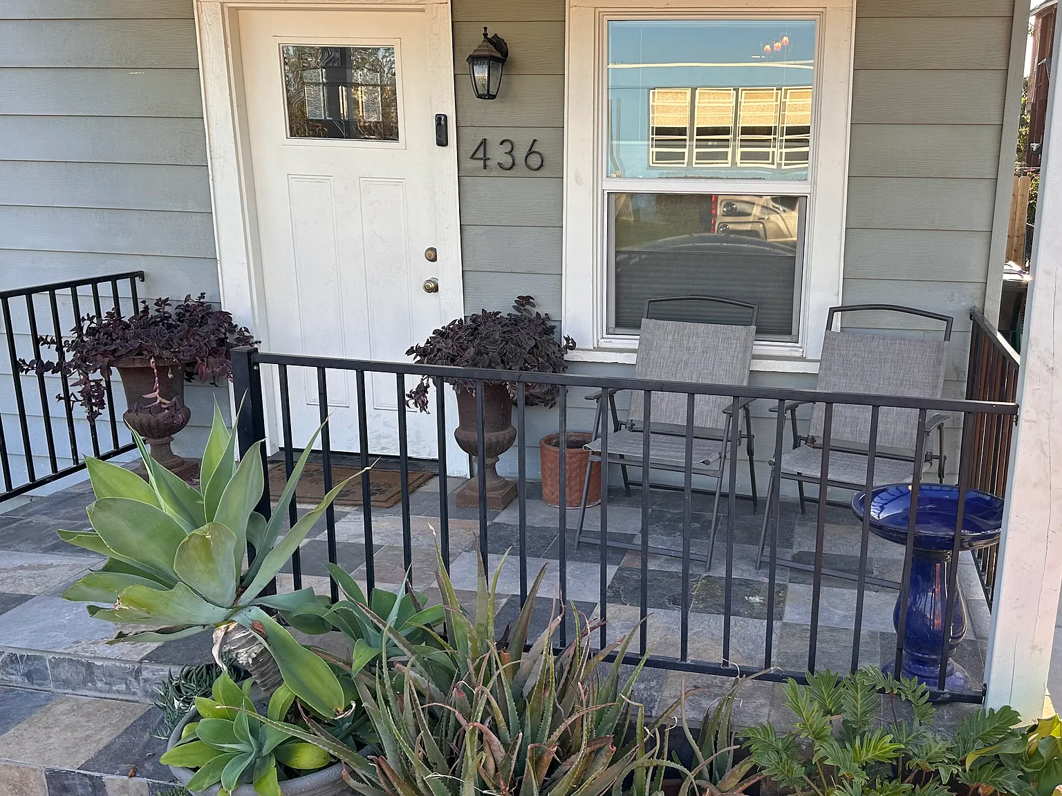 2 bed, 800 sqft, $2,900 — Photo 2