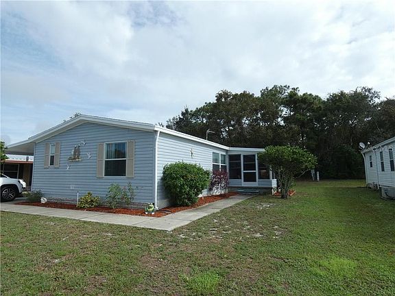 2nd image of 16920 Olivaud St