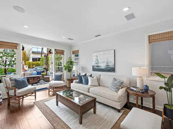 315 Goldenrod Ave, Corona Del Mar, CA 92625