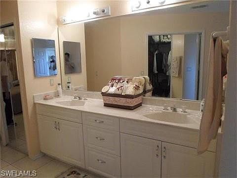 2nd image of 27860 Temple Terrace Dr