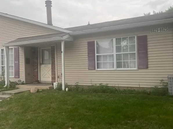 6825 Wildwood Ct, Indianapolis, IN 46268