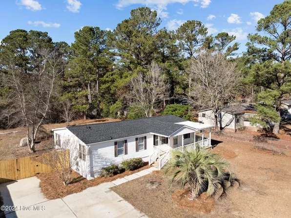 9224 Highland Hills Drive NE, Leland, NC 28451