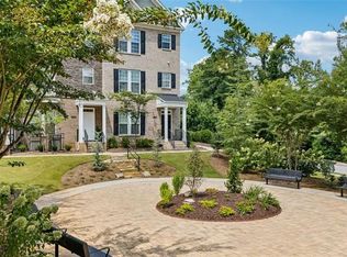 2025 Humboldt Park Ln, Decatur, GA 30033