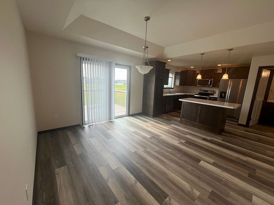 1st image of 3715 32nd St S