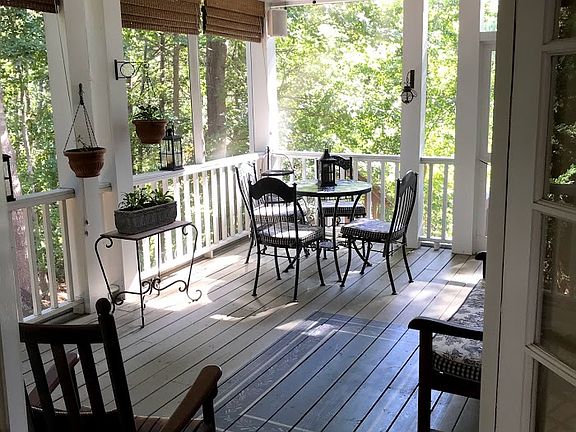 Screened porch