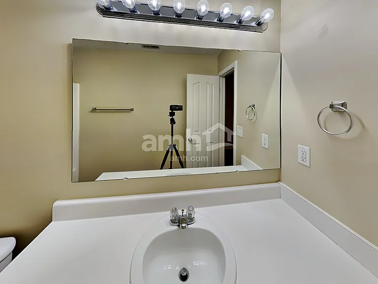 14716 Castletown House Dr — Photo 17