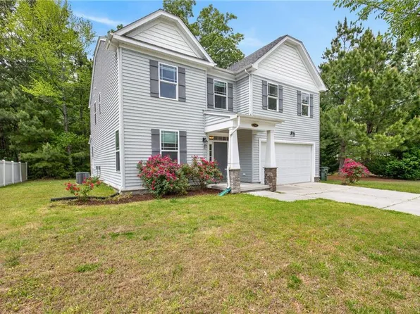 2147 Redgate Dr, Suffolk, VA 23434
