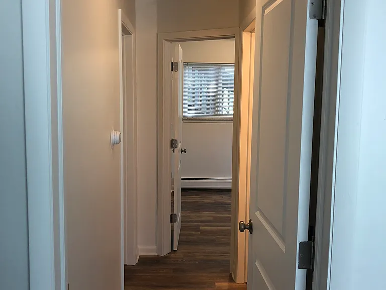 619 Oak St #4 — Photo 13